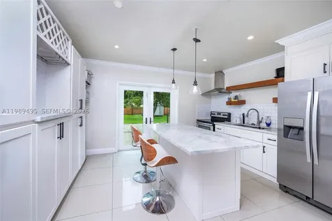531 Forrest Drive Miami Springs FL 33166