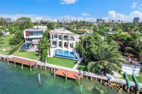 919 92nd Street Surfside FL 33154