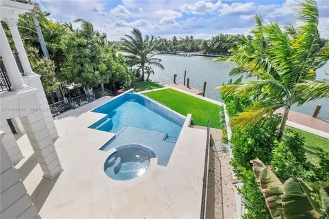 919 92nd Street Surfside FL 33154