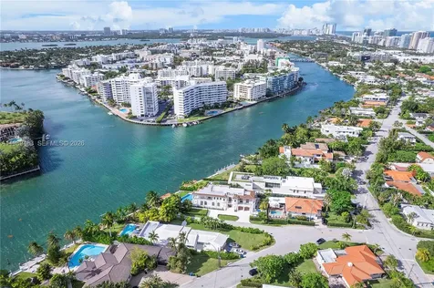 919 92nd Street Surfside FL 33154