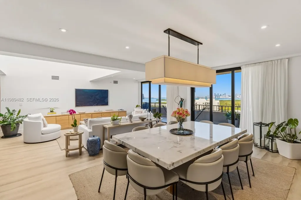 151 Crandon Boulevard Key Biscayne FL 33149