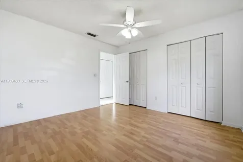 2570 SE 7th Place Homestead FL 33033