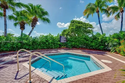2570 SE 7th Place Homestead FL 33033