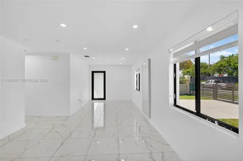 2490 NW 44th Street Miami FL 33142