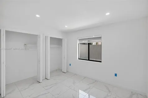 2490 NW 44th Street Miami FL 33142