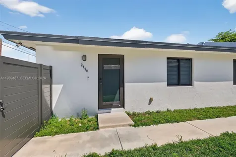 2490 NW 44th Street Miami FL 33142
