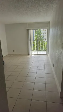 4550 NW 9th Street Miami FL 33126