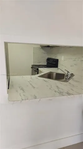 4550 NW 9th Street Miami FL 33126