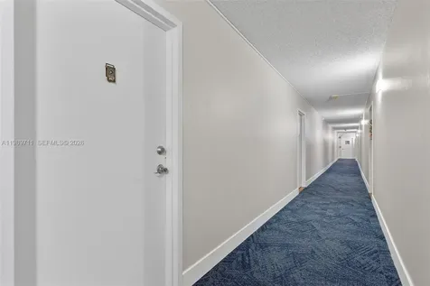 2500 NE 135th Street Unit#b206 North Miami FL 33181