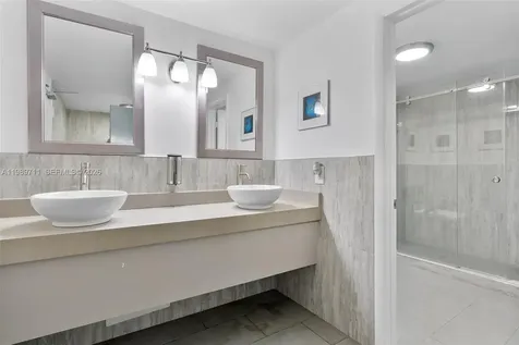 2500 NE 135th Street Unit#b206 North Miami FL 33181