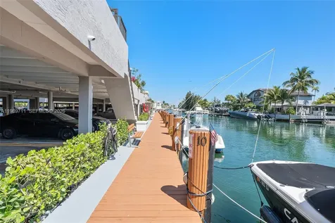 2500 NE 135th Street Unit#b206 North Miami FL 33181