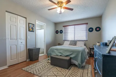 2203 SE 23rd Terrace Homestead FL 33035