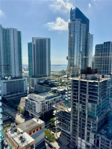 20 NE 11th Street Miami FL 33132