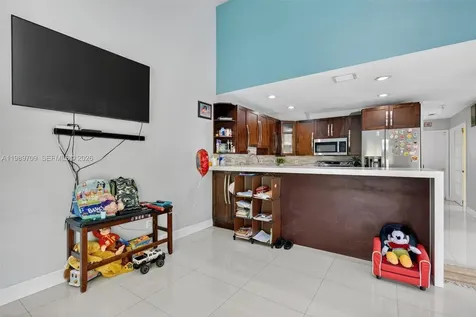 12289 NW 1st Street Plantation FL 33325