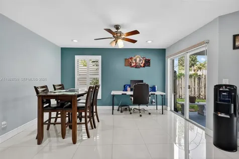 12289 NW 1st Street Plantation FL 33325