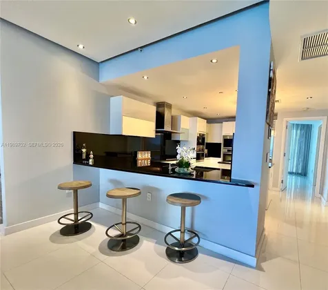 17121 Collins Avenue Sunny Isles Beach FL 33160