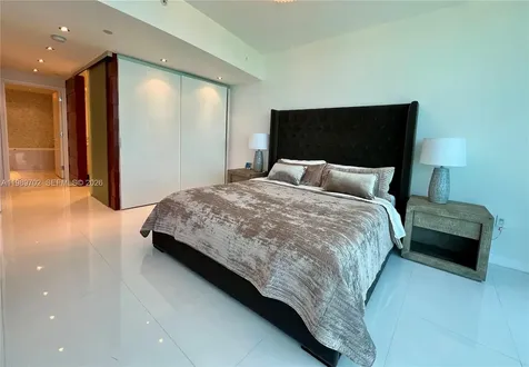 17121 Collins Avenue Sunny Isles Beach FL 33160