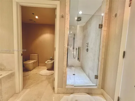 17121 Collins Avenue Sunny Isles Beach FL 33160