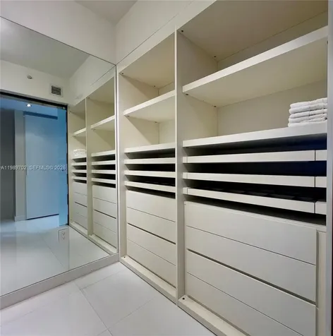 17121 Collins Avenue Sunny Isles Beach FL 33160