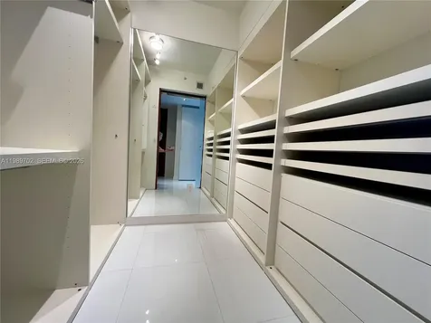 17121 Collins Avenue Sunny Isles Beach FL 33160