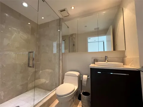 17121 Collins Avenue Sunny Isles Beach FL 33160