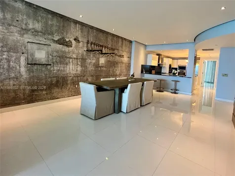 17121 Collins Avenue Sunny Isles Beach FL 33160