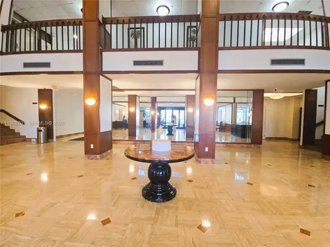 2851 NE 183rd Street Aventura FL 33160