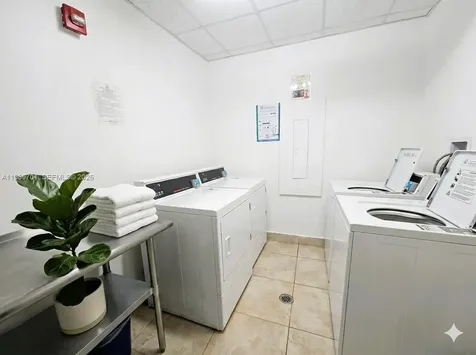 2851 NE 183rd Street Aventura FL 33160
