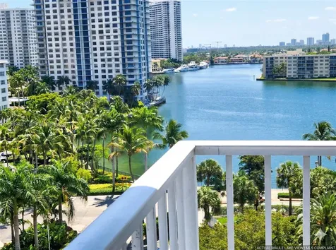 2851 NE 183rd Street Aventura FL 33160