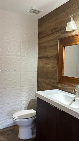 11479 NW 60th Terrace Doral FL 33178