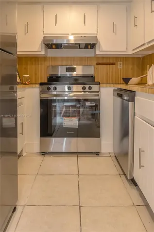 6675 W 4th Avenue Hialeah FL 33012
