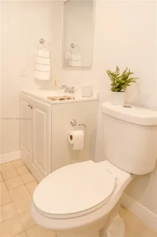 6675 W 4th Avenue Hialeah FL 33012
