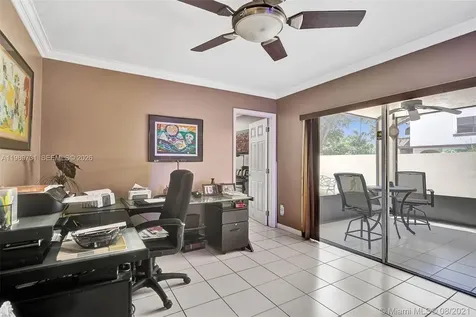 337 Ives Dairy Road Miami FL 33179