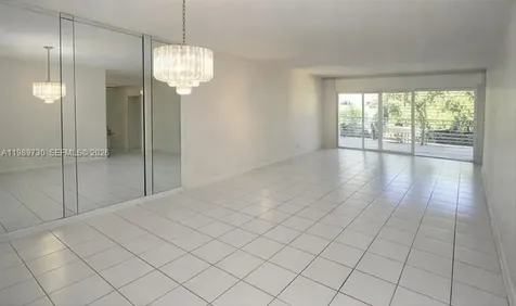 3531 Inverrary Drive Lauderhill FL 33319