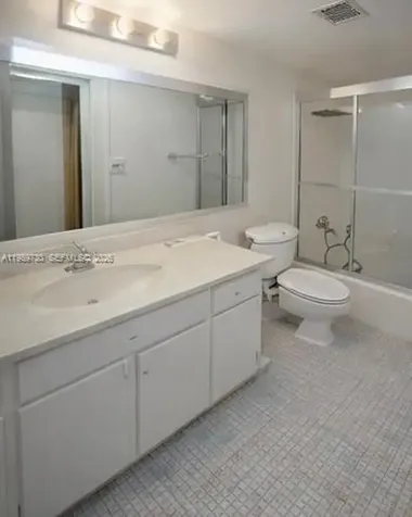3531 Inverrary Drive Lauderhill FL 33319