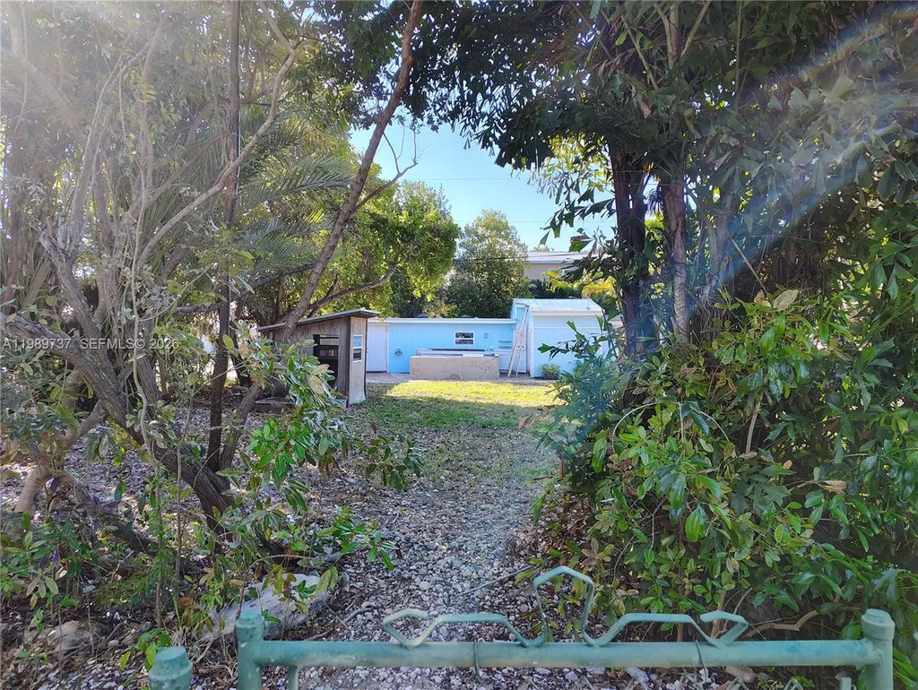 2330 Staples Avenue Key West FL 33040