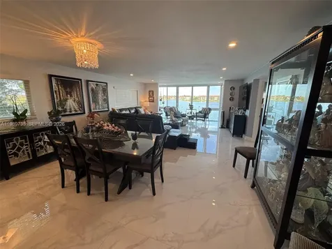 1501 SW 134th Way Pembroke Pines FL 33027