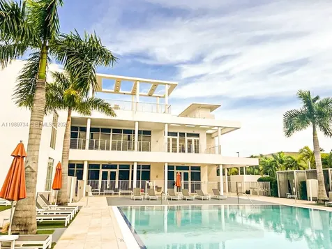 6425 NW 103rd Place Doral FL 33178