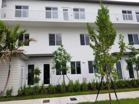 6425 NW 103rd Place Doral FL 33178