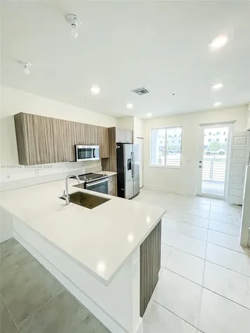 6425 NW 103rd Place Doral FL 33178
