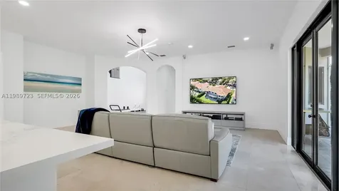 7965 SW 195th Street Cutler Bay FL 33157