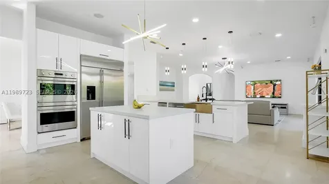 7965 SW 195th Street Cutler Bay FL 33157