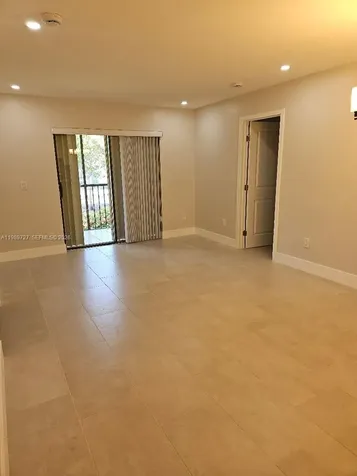 9716 Hammocks Boulevard Miami FL 33196
