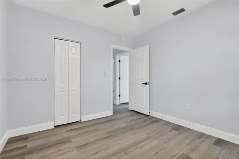 870 NE 144th Street North Miami FL 33161
