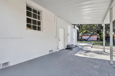 870 NE 144th Street North Miami FL 33161