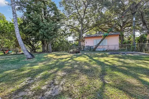 870 NE 144th Street North Miami FL 33161