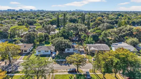 870 NE 144th Street North Miami FL 33161