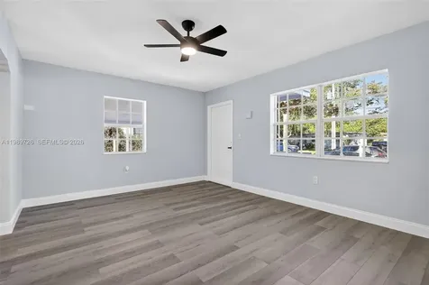870 NE 144th Street North Miami FL 33161