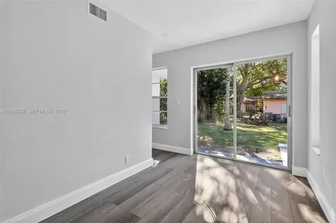 870 NE 144th Street North Miami FL 33161