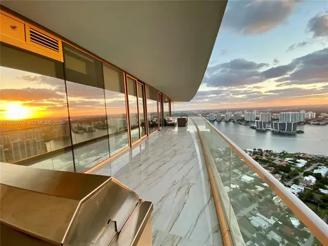18975 Collins Avenue Sunny Isles Beach FL 33160